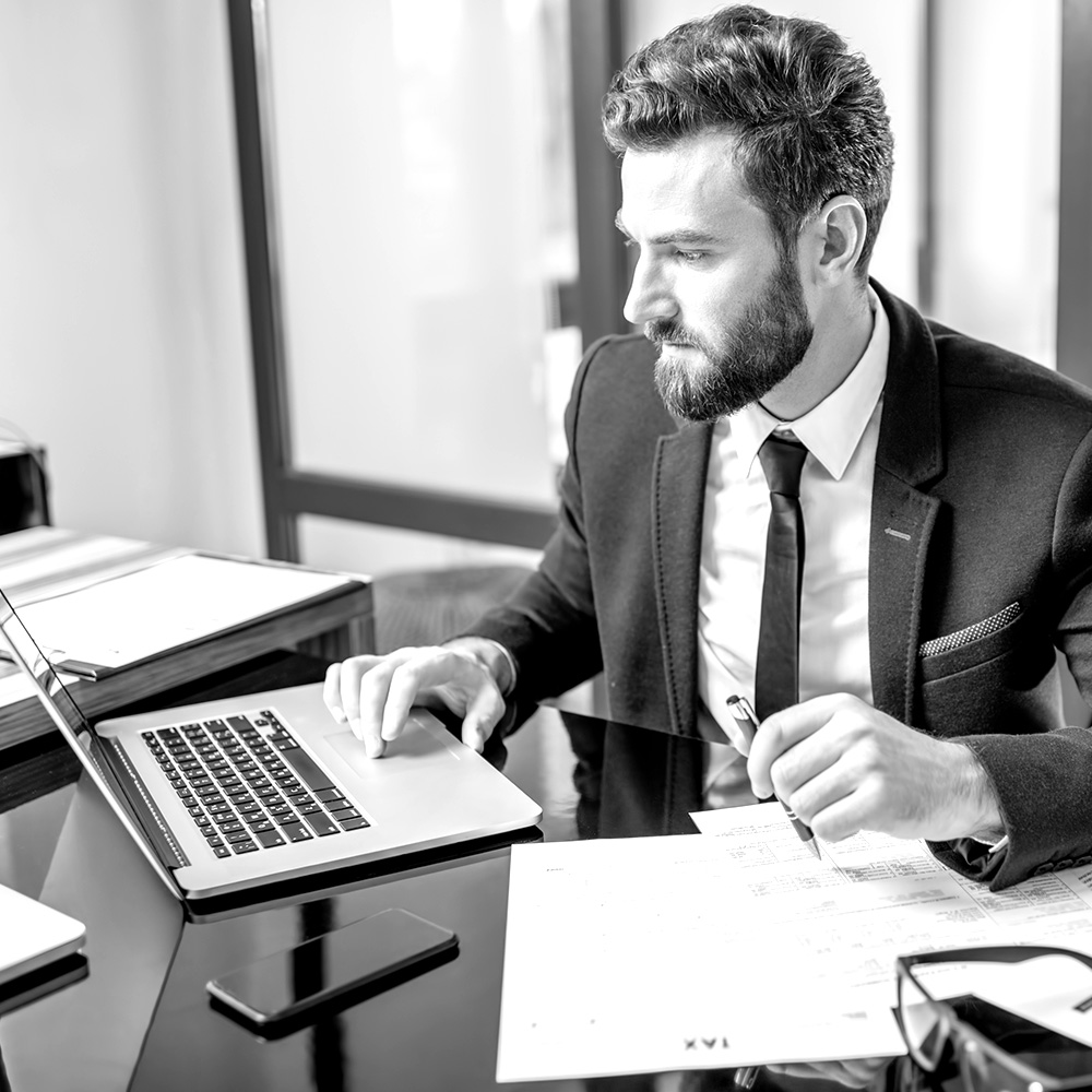 accountant_bnw